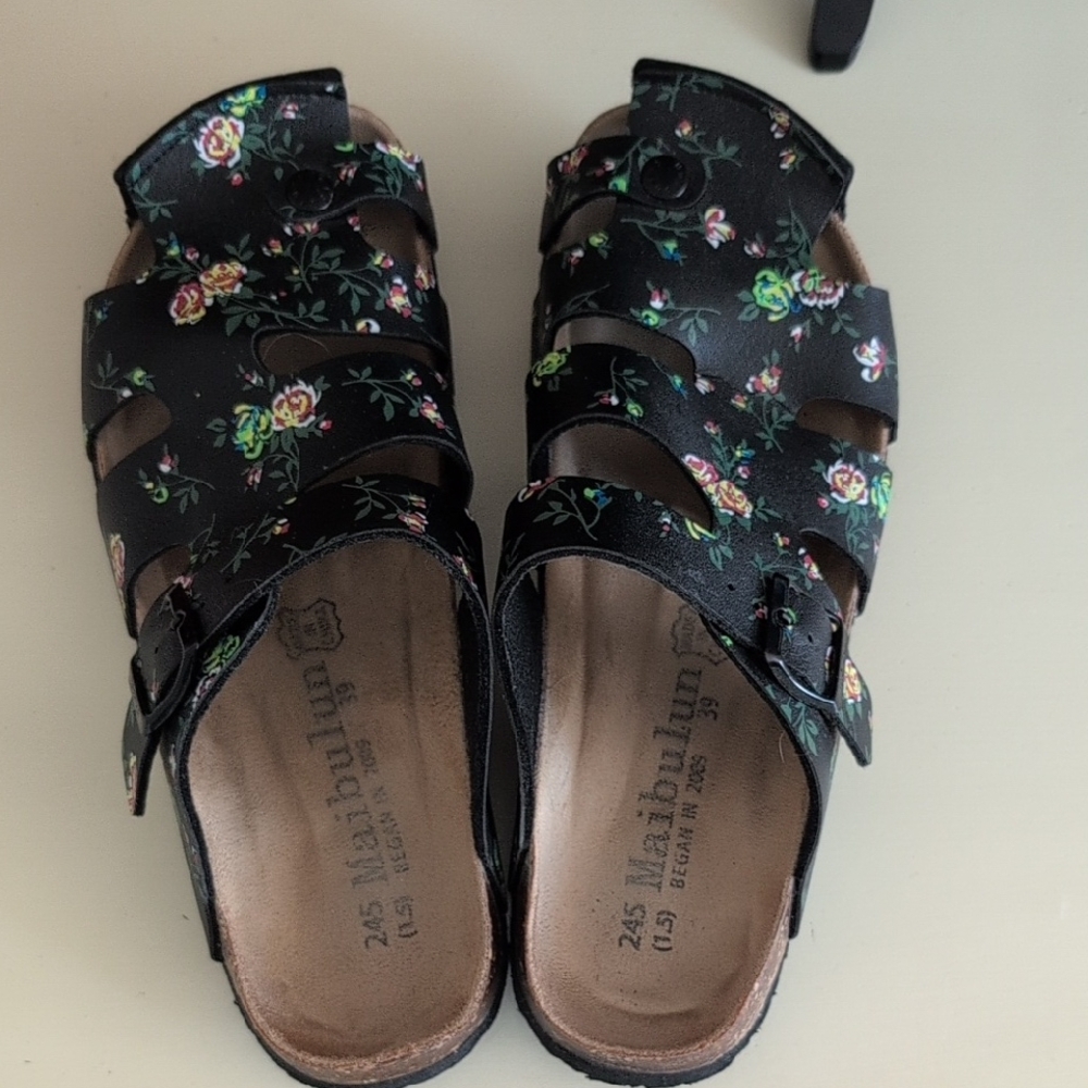 Black Floral Women's Sandals